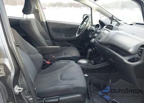 2011 Honda Fit Sport из США, поврежденный, VIN JHMGE8H53BC003733